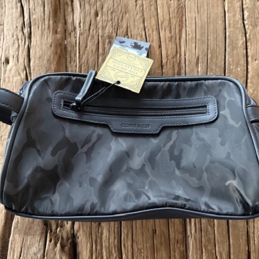 Cobb & Co. Wash Bag- BNWT